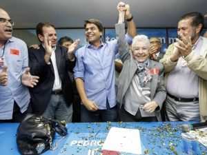 PDT oficializa apoio a Pedro Paulo e Cidinha Campos será vice da chapa